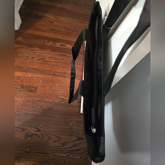 VS shine tote - Picture 5 of 6